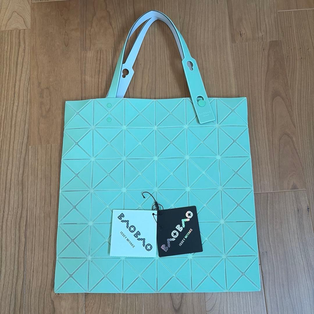 値下げしました！美品　Bao Bao Issey Miyake Lucent