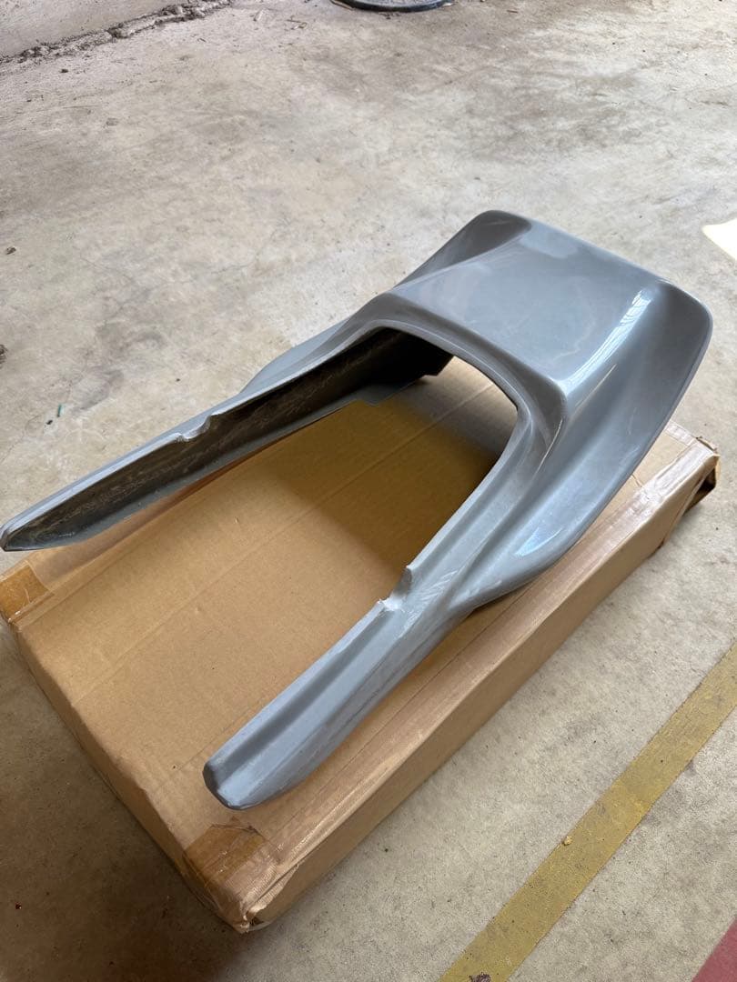 xjr400 4hm テールカウル