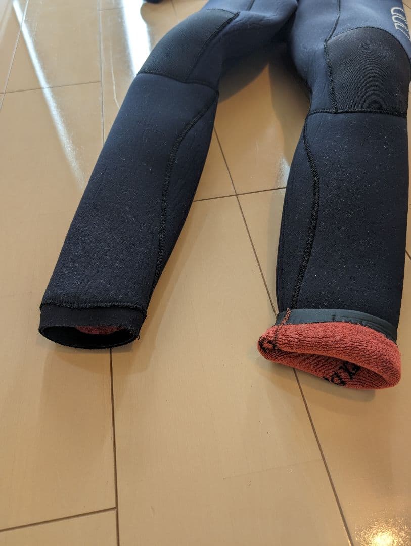 ＷＫＧ WESTウエットスーツ