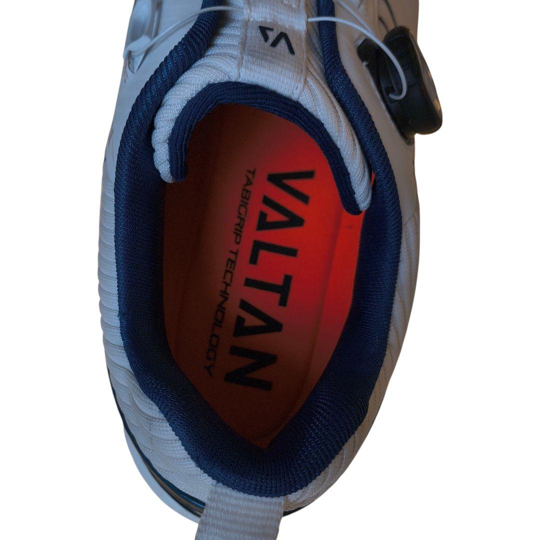 ♠【ヴァルタン】✨極美品　足袋ゴルフシューズ　ホワイト/白　27