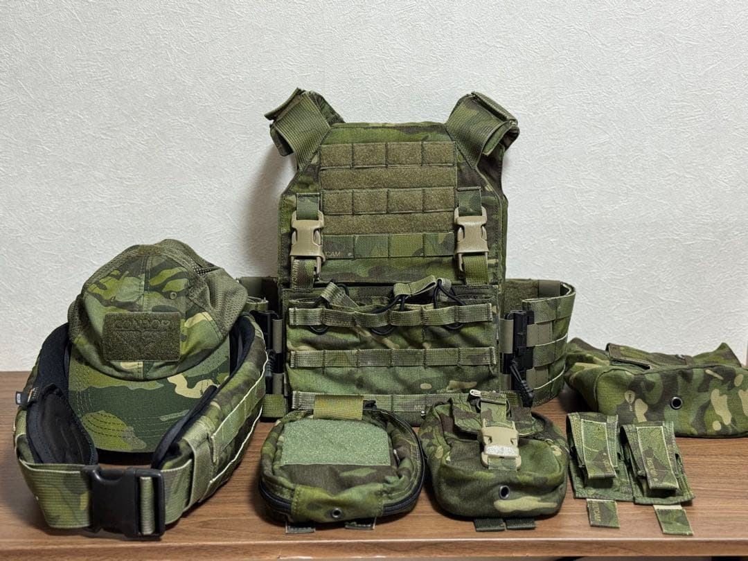 UR-TACTICAL プレートキャリア マルチカムトロピック セット