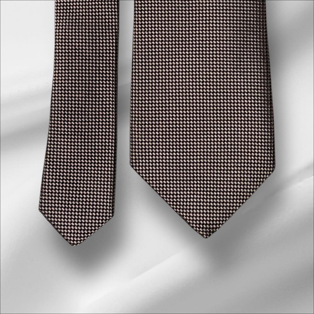 【超美品】プラダ ソリッド調 総柄 マイクロチェック ワインレッド ホワイト