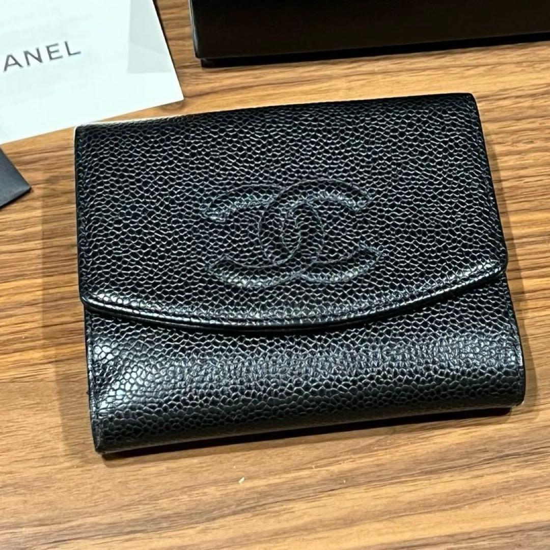 CHANEL-シャネル-キャビアスキン 折り財布 ココマーク ブラック
