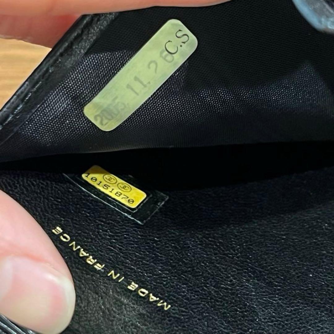 CHANEL-シャネル-キャビアスキン 折り財布 ココマーク ブラック