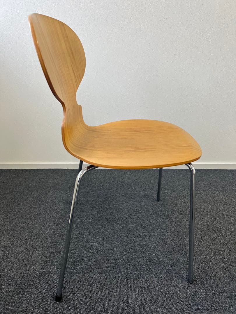 アルネヤコブセン アントチェア1脚【管理番号:A】