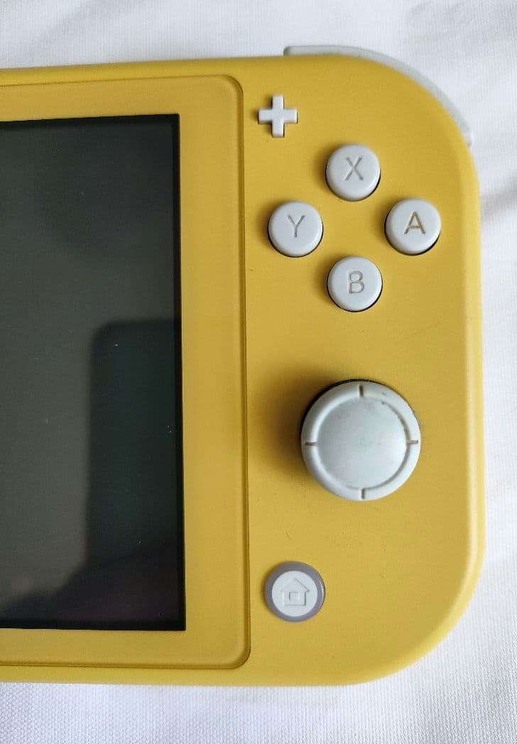 Nintendo Switch Lite　イエロー　本体のみ