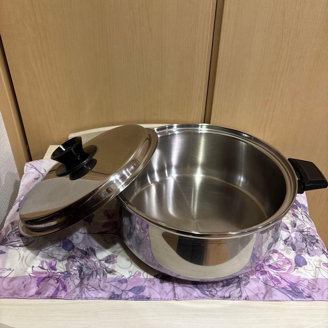 本日限定特価❣️美品ロイヤルクィーン　両手鍋　6コート（IH対応）蓋付き