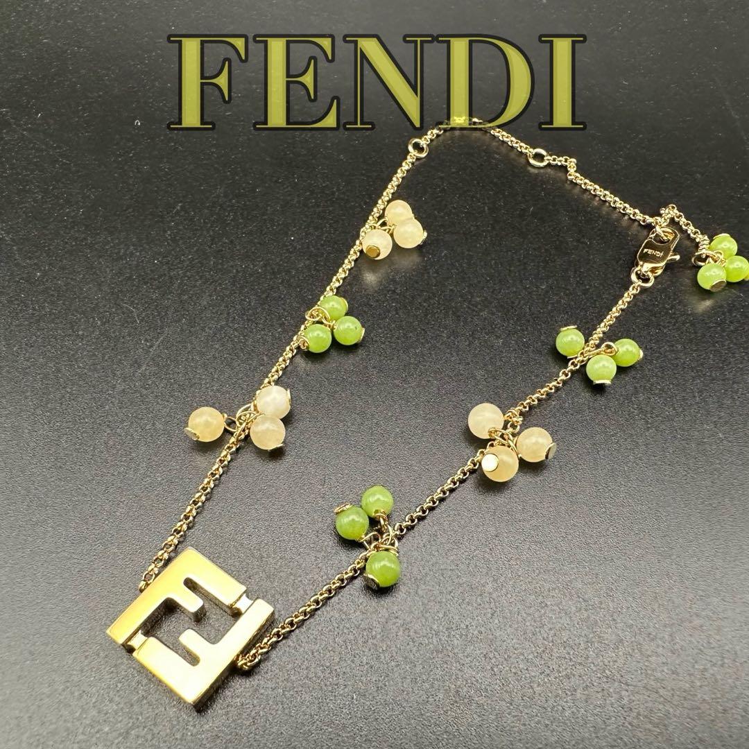 極美品✨　FENDI　フェンディ　ブレスレット　フラワー　ゴールド　1602