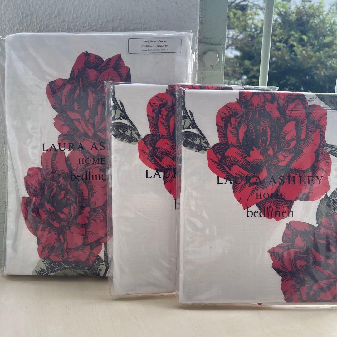 イギリス直輸入　ローラアシュレイ 掛けカバー＋枕カバー2枚　コットンサテン　新品
