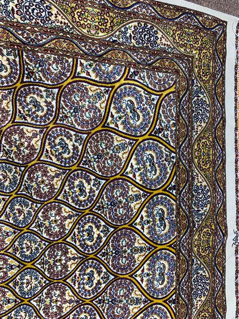 ペルシャ絨毯、イラン、クムシルク絨毯/サイズ: 100x150cm..ir5m。