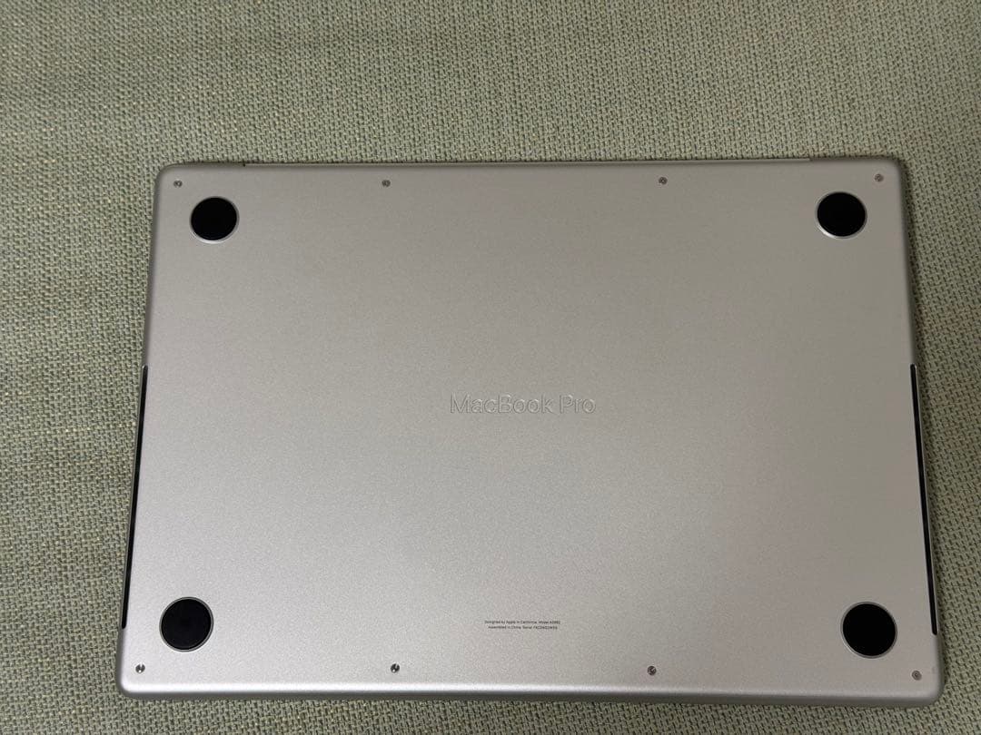 美品 MacBook Pro 14インチ M3 Pro 36GB