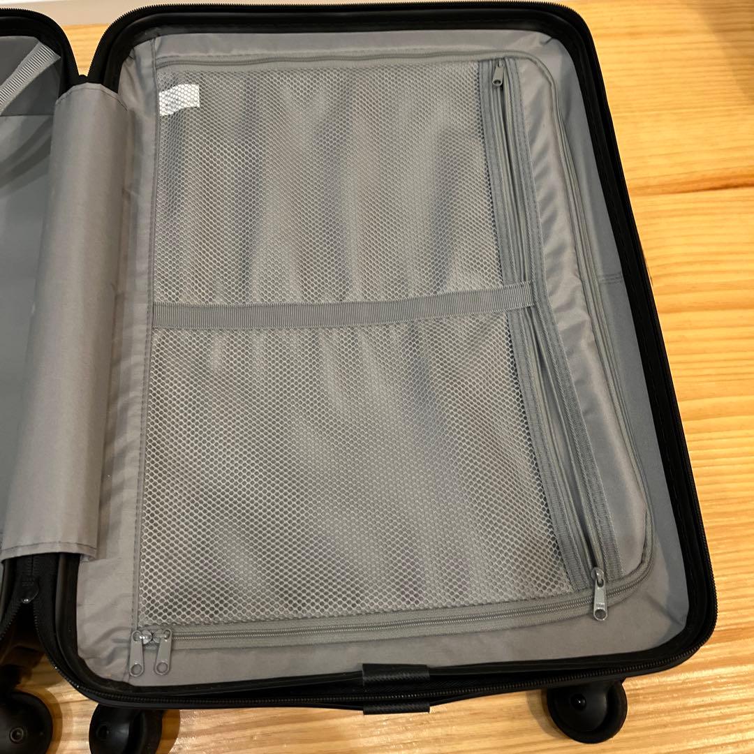 無印良品　キャリーバーの高さを自由に調節できるハードキャリー　黒　33L 鍵付き