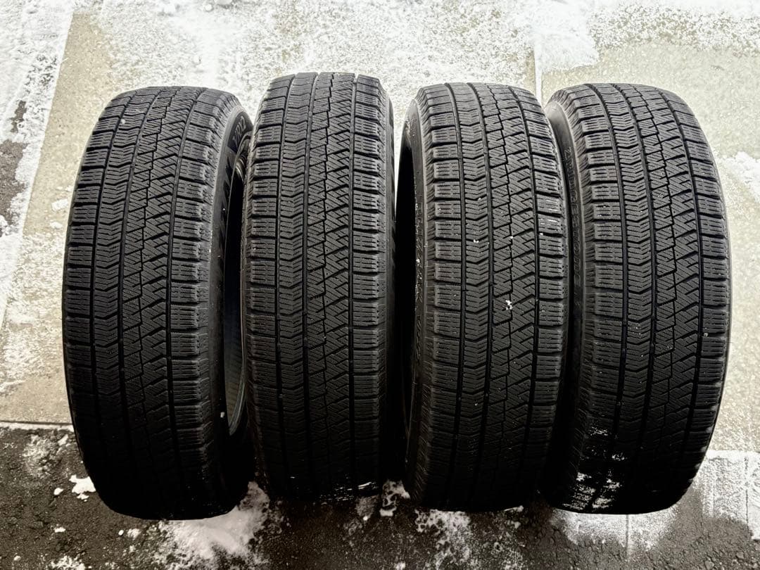 ■アナログさま専用①■ブリジストン ブリザックVRX2 175/65R15