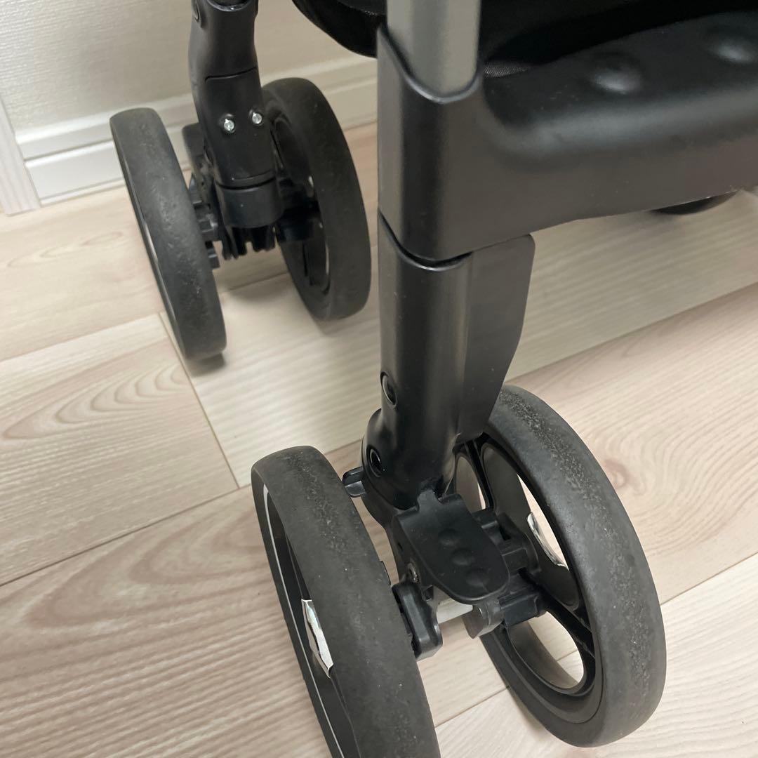 Aprica アップリカ ベビーカー　クルリー