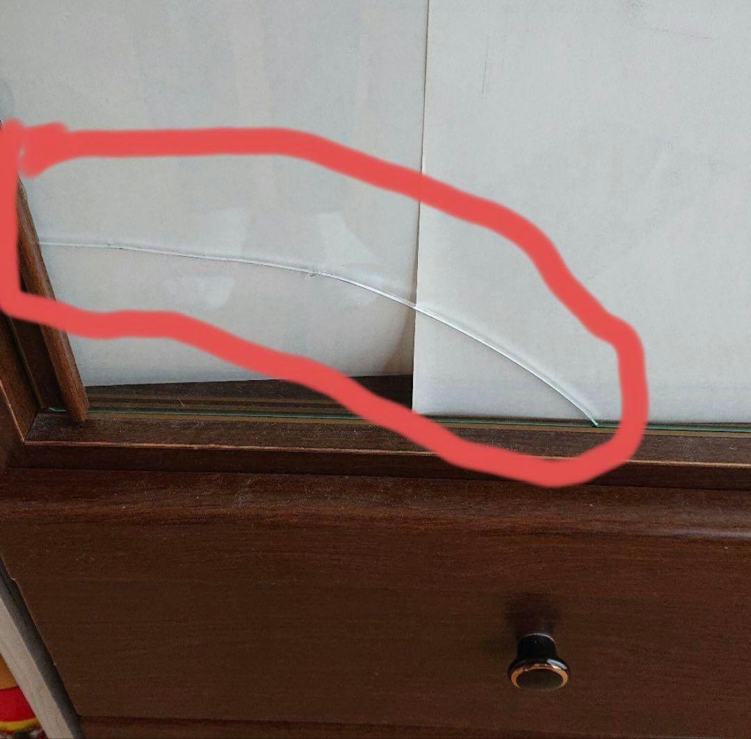 本棚or食器棚