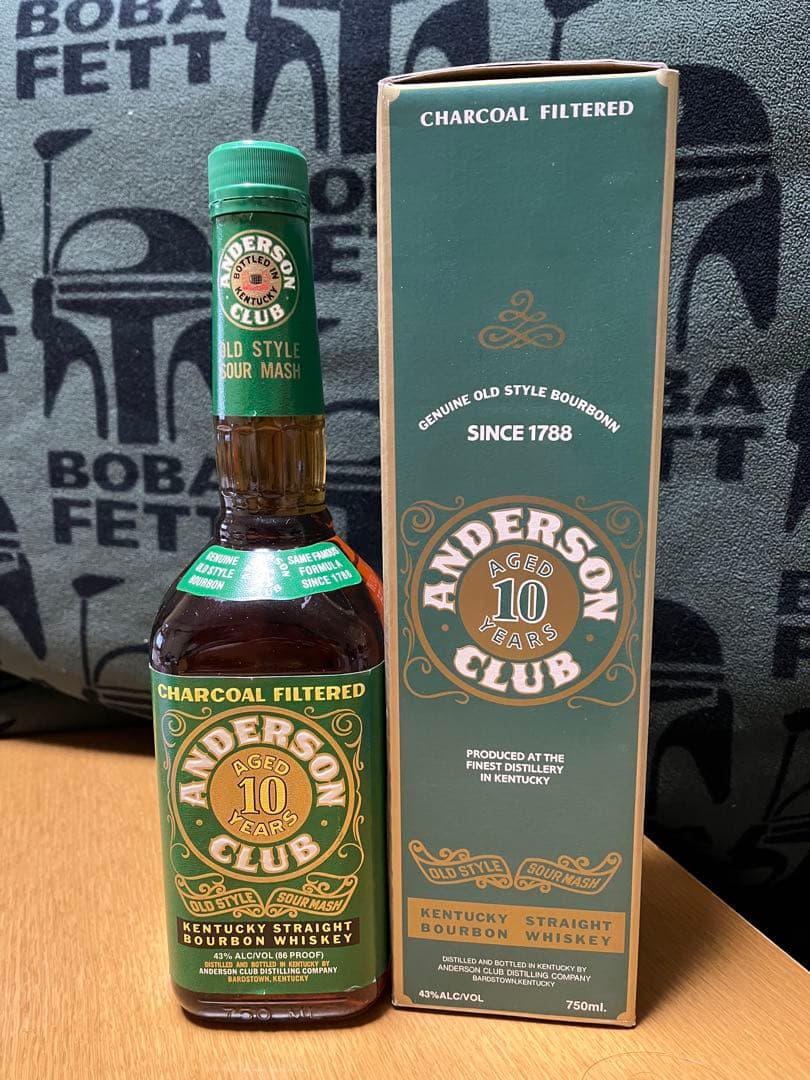 ANDERSON CLUB 10年 ケンタッキー・バーボンウイスキー 750ml