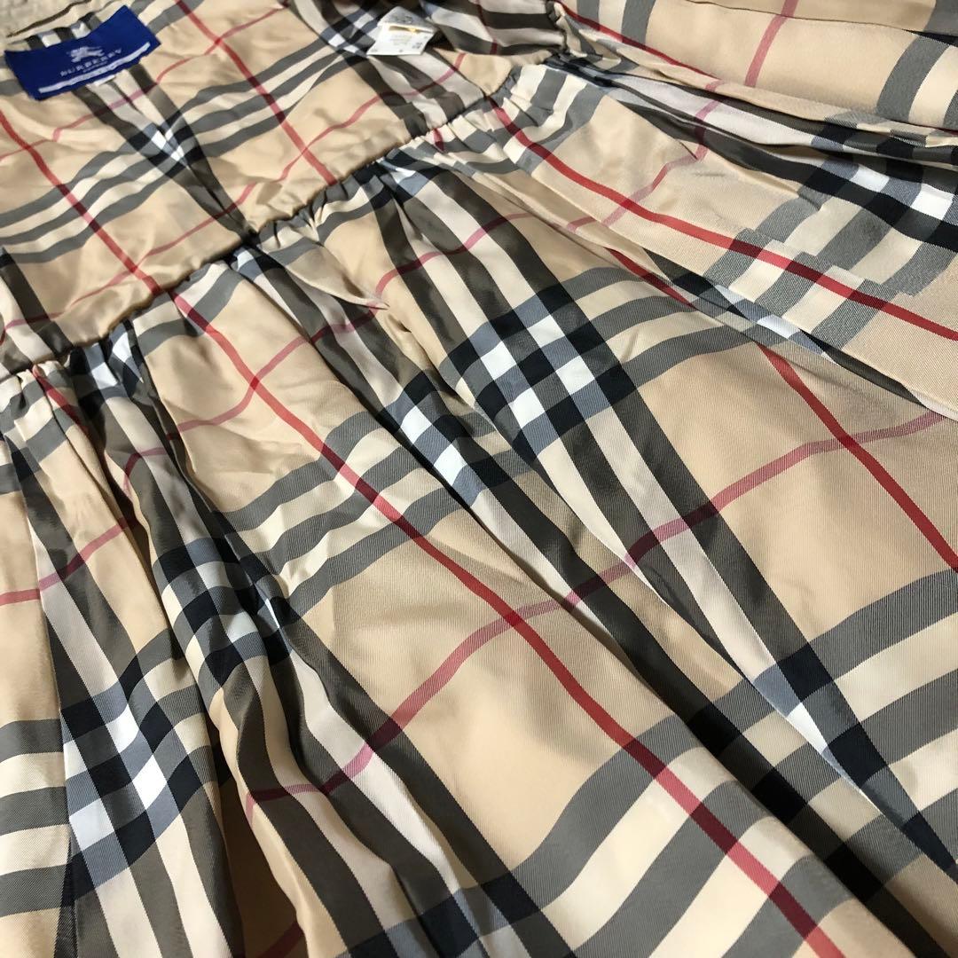 AKI　バーバリーブルーレーベル　トレンチコート　Aライン　ノバチェック