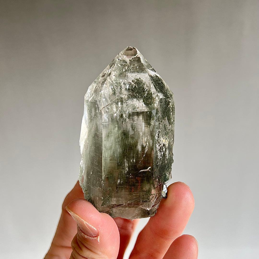 最高級　マニハール産　クローライトクリスタル　　ポイント　ヒマラヤ水晶　15