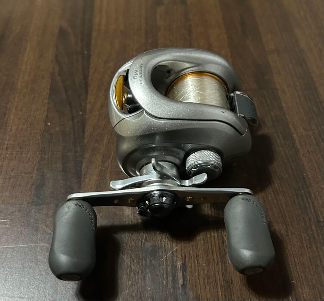 SHIMANO シマノ 07メタニウム MG（左）