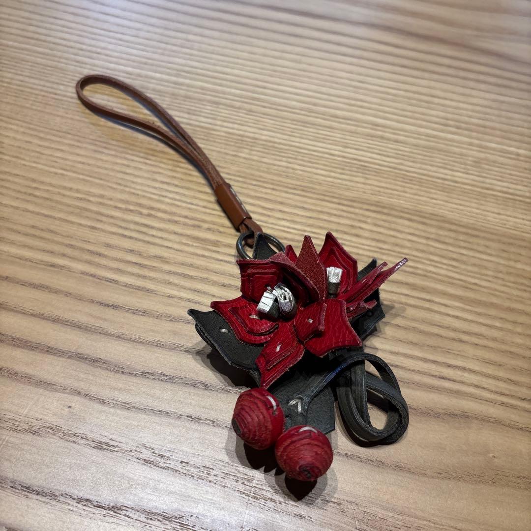 ゲンテン　genten ポインセチア　キーホルダー