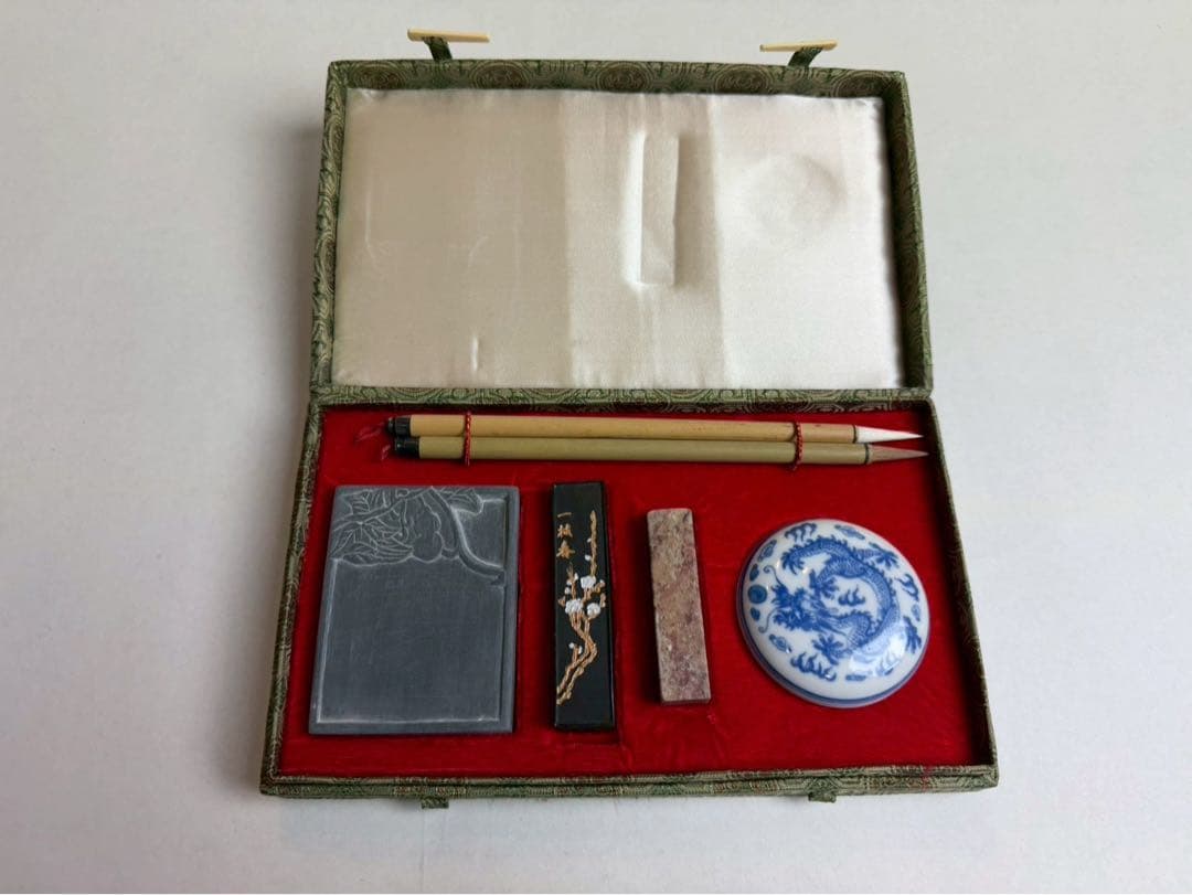 中国　習字　墨　硯