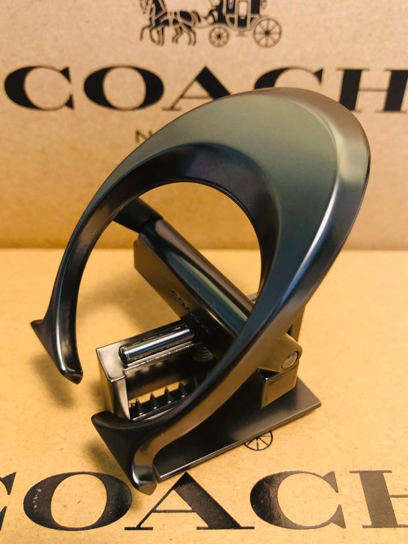 1/19日限定COACHコーチ新品正規品リバーシブルレザーベルト回転バックル2個