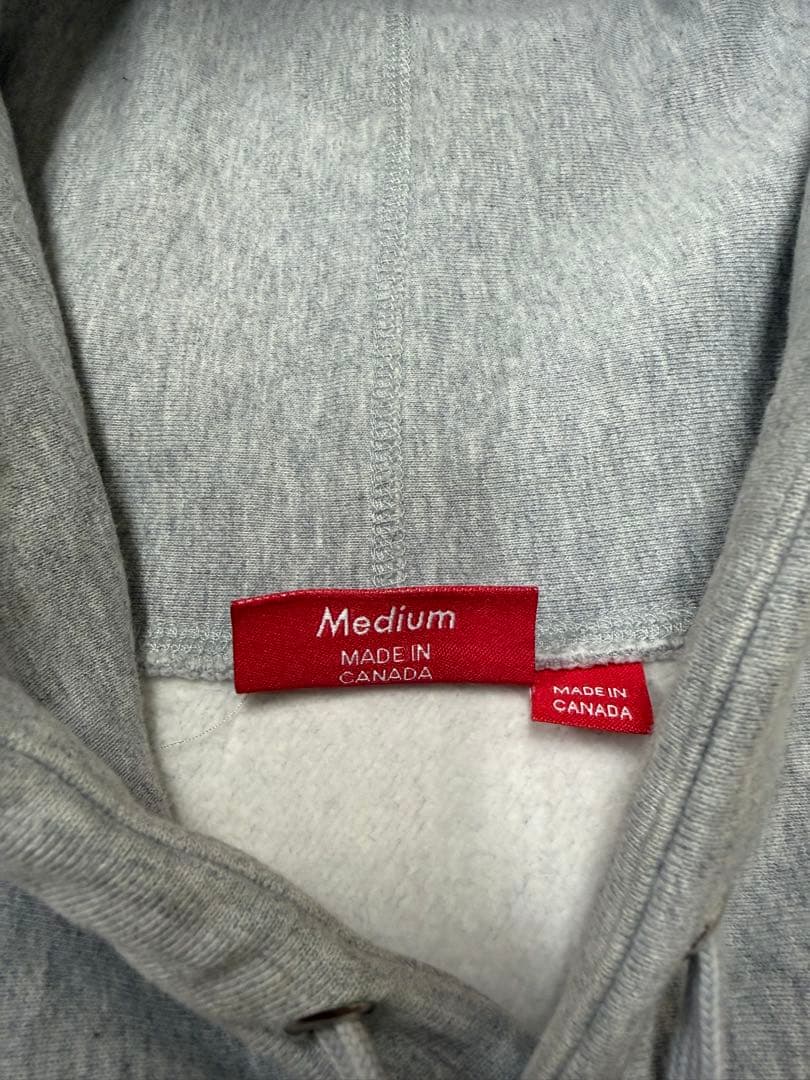 モ*ト様 Supreme Sロゴ グレー パーカー　サイズM
