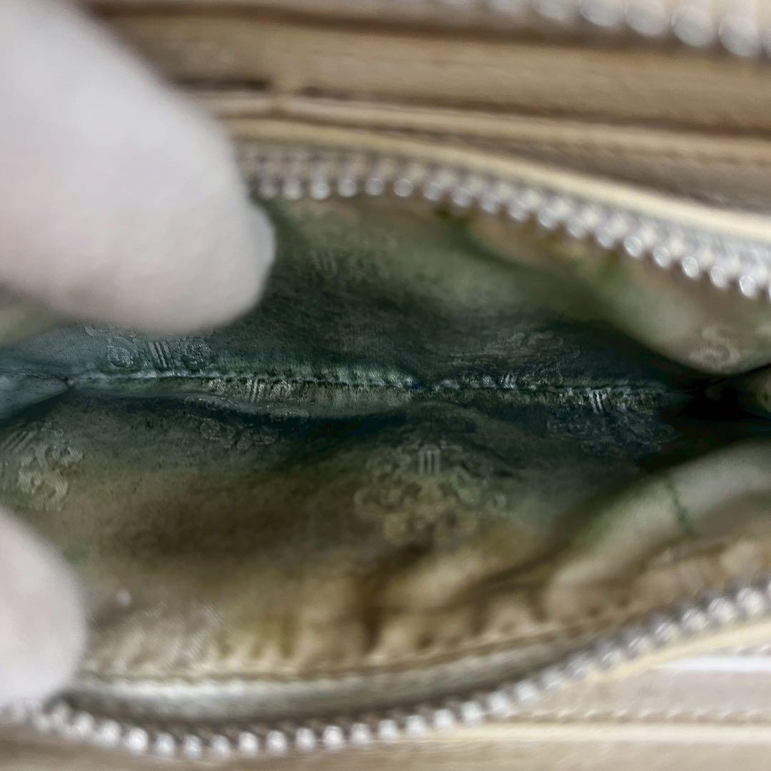 CHROME HEARTS セメタリークロスパッチ キルティングレザーウォレット