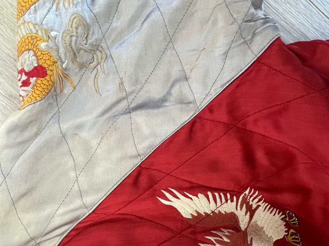 【KT】虎と鷹刺繍 スカジャン 赤銀