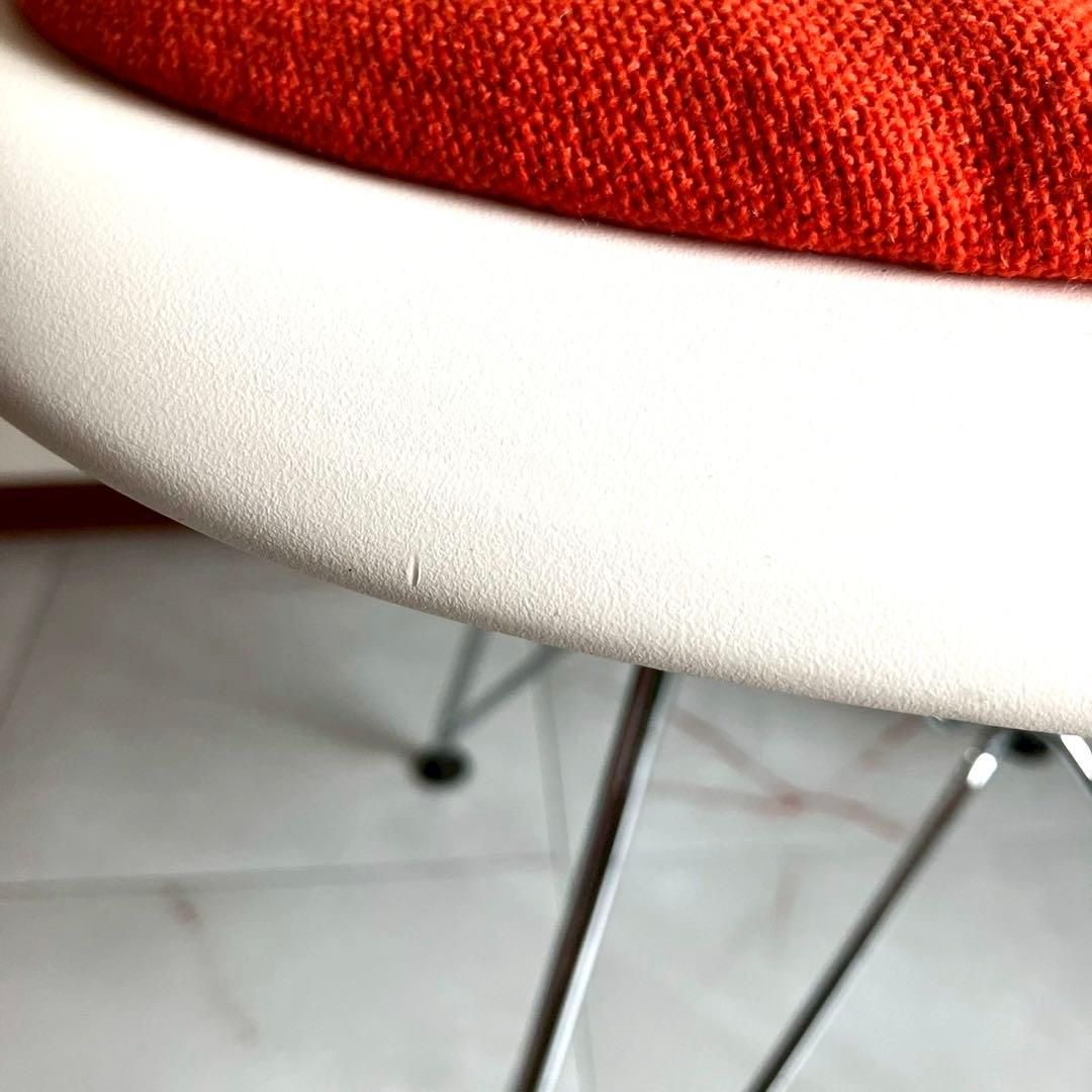 イームズ サイドシェルチェア Vitra社