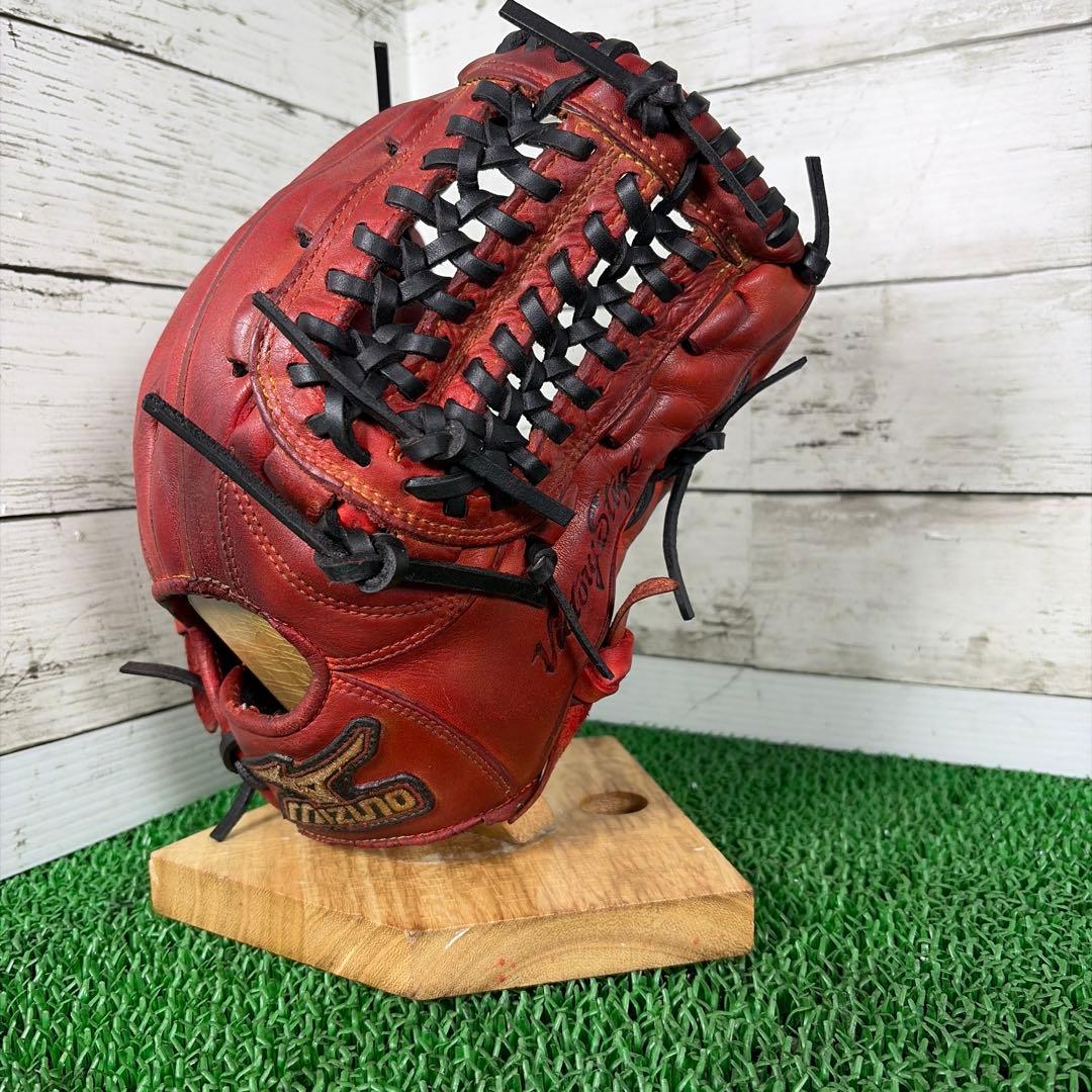 ミズノ　ビクトリーステージ 軟式　内野