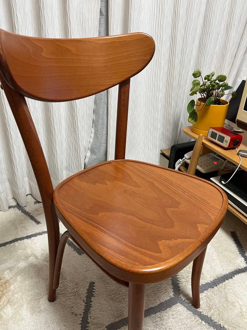 unico  チェアー　1脚