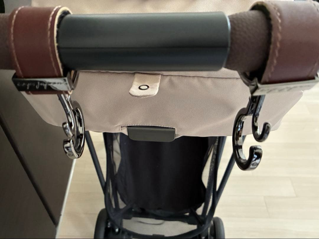 cybex メリオカーボン2024 アカチャンホンポ共同開発商品　ソルテベージュ
