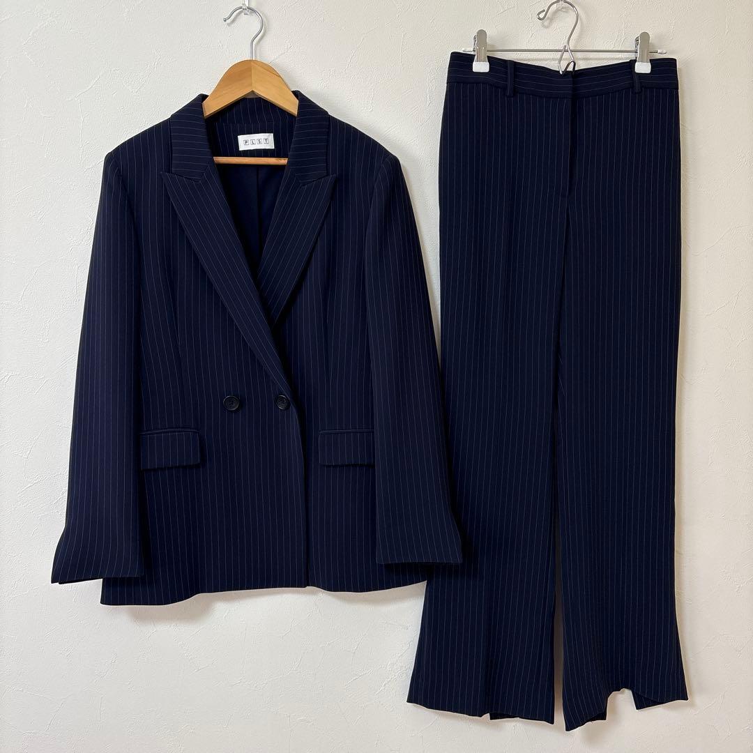 PLST トリアセブレンド　パンツスーツ　ネイビー
