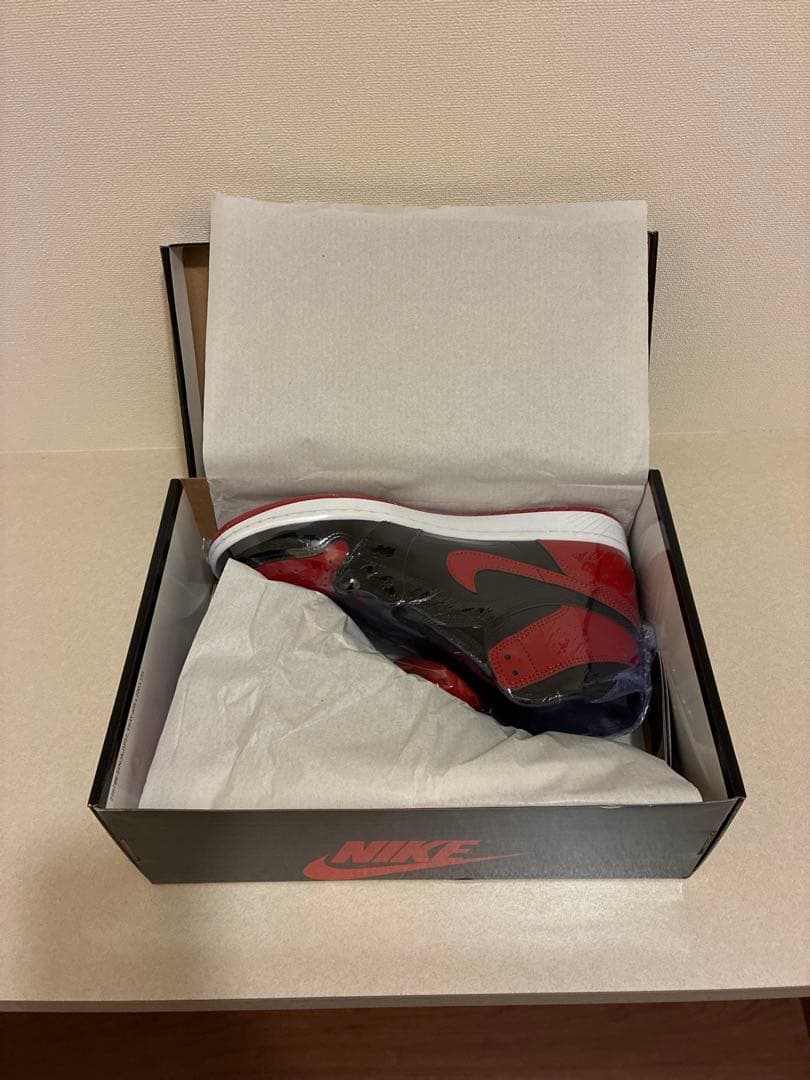 JORDAN 1 HIGH '85 BRED 黒赤 スニーカー パテントブレッド