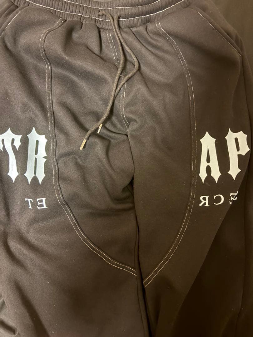 trapstarフーデッドトラックスーツ　セットアップ