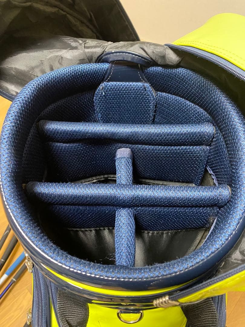 ※流通極少激レア柄　サイコバニー　キャディバッグ