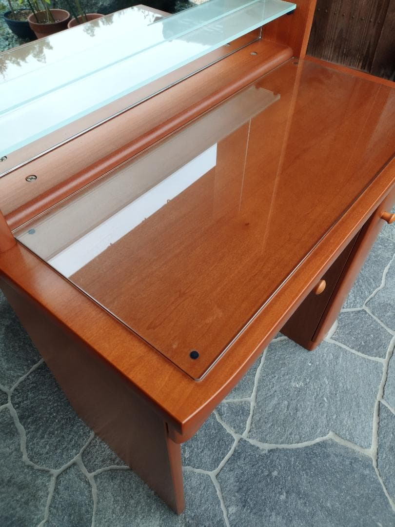 大塚家具　鏡台　ドレッサー　美品　大塚化学株式会社　家具事業部