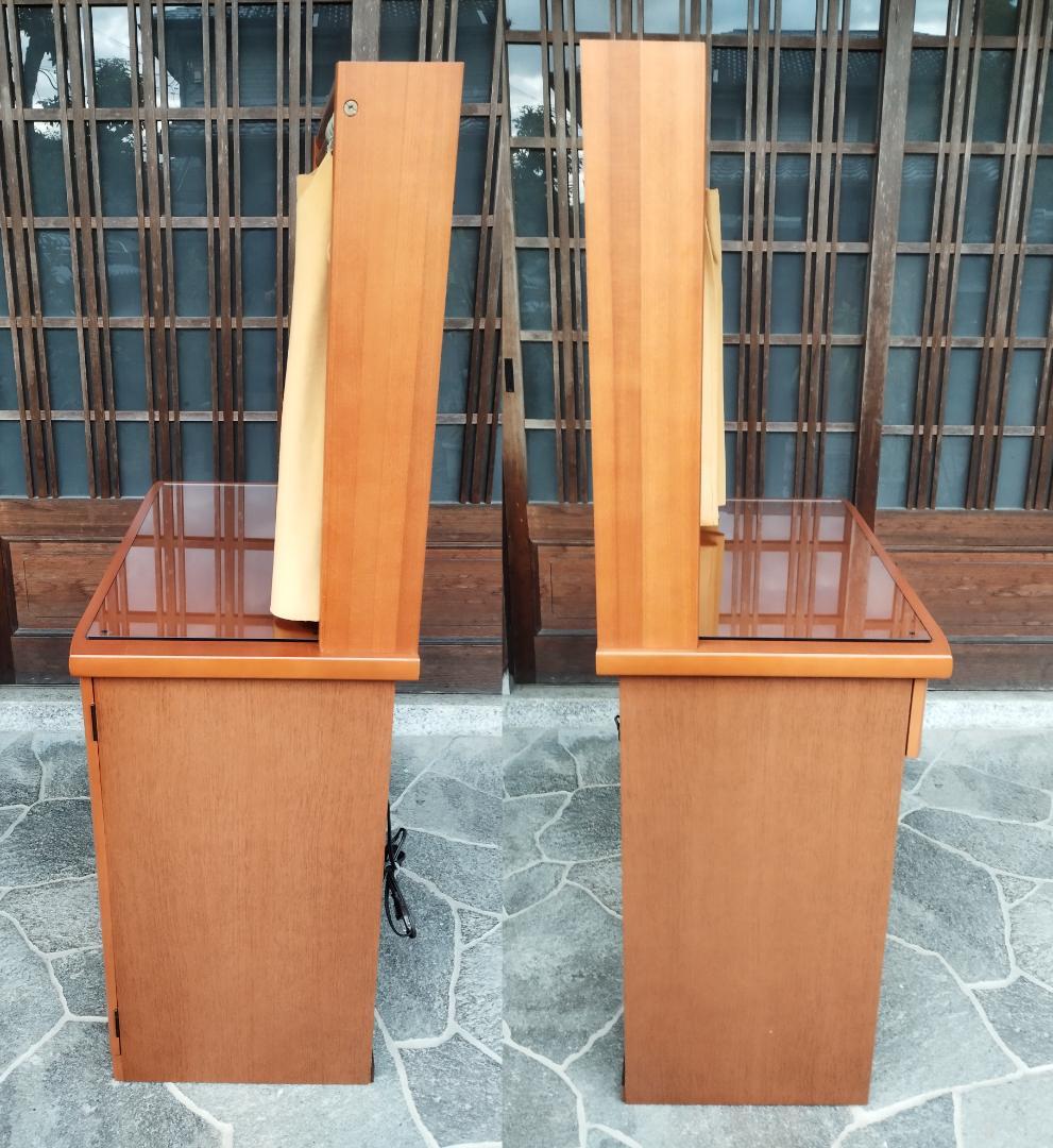 大塚家具　鏡台　ドレッサー　美品　大塚化学株式会社　家具事業部