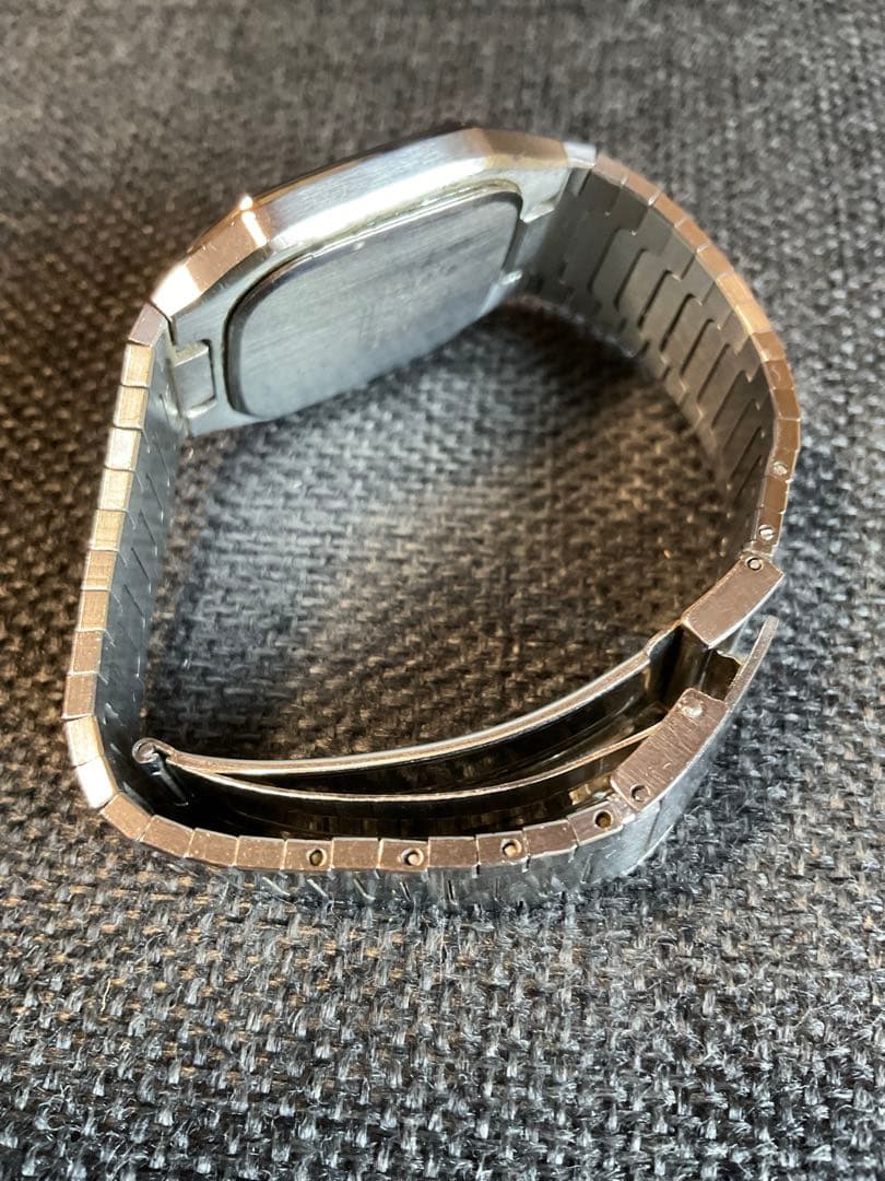 SEIKO セイコー エンブレム　アンティーク　クォーツ　腕時計