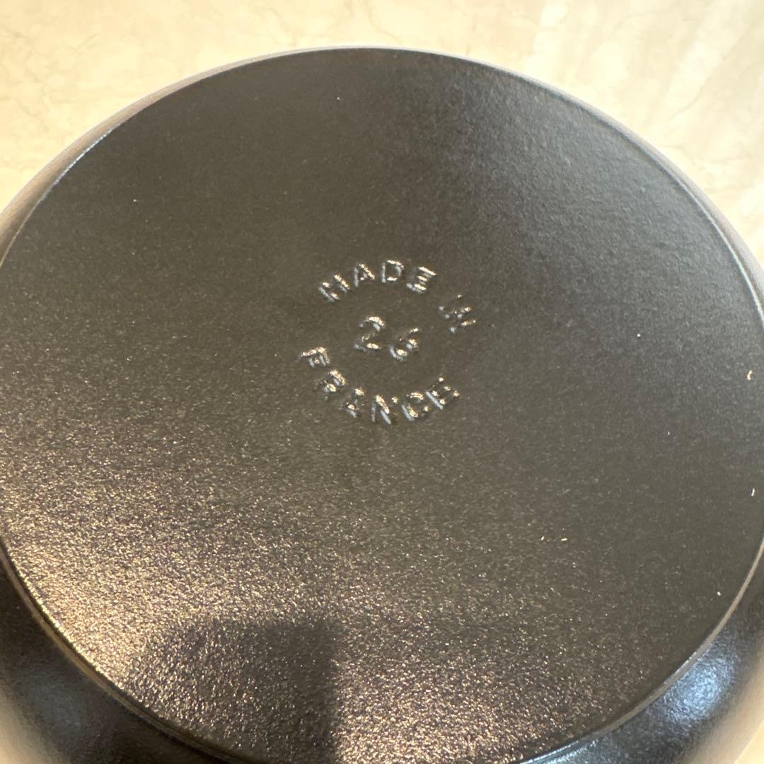 ストウブ フレンチオーブン 26 ワナベ XXL STAUB ブラック　黒
