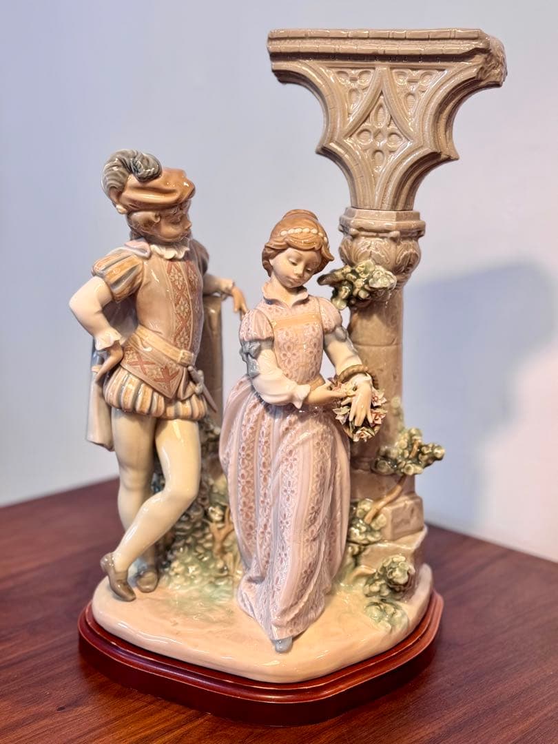 s*様 【大型希少美術品】　極レア　LLADRO リヤドロ　中世の求愛