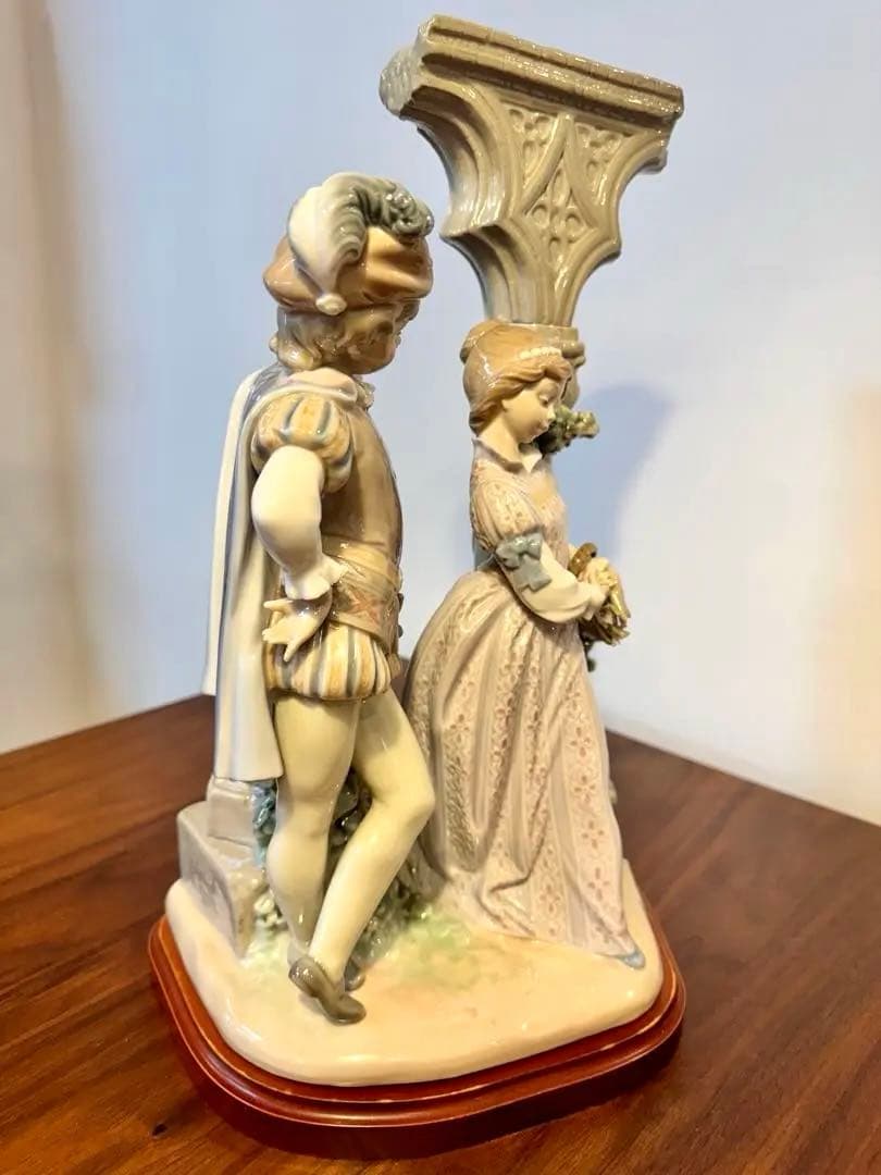 s*様 【大型希少美術品】　極レア　LLADRO リヤドロ　中世の求愛