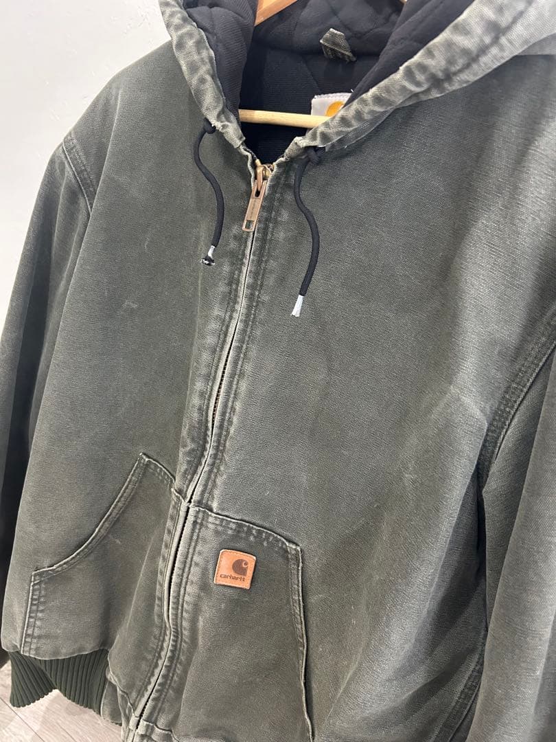 carhartt アクティブジャケット　M