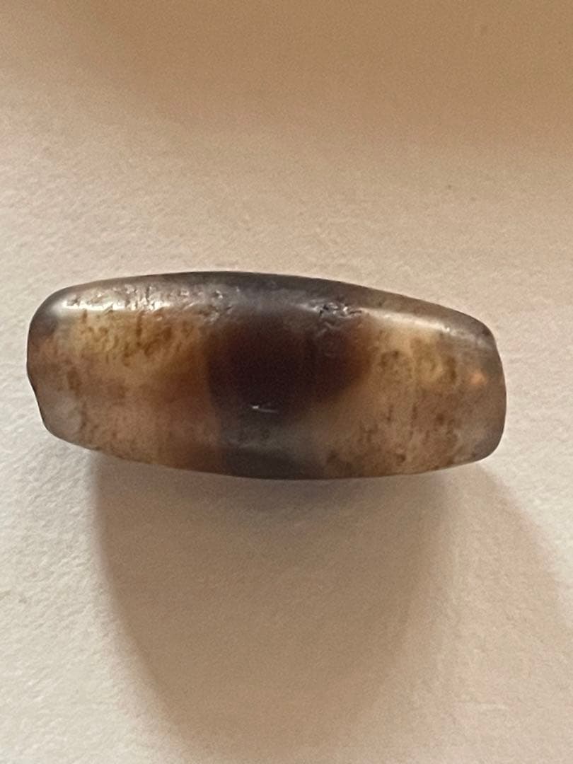 マサマサ様　12～18世紀ブータン郊外出土　古代天珠　虎牙天珠　風化