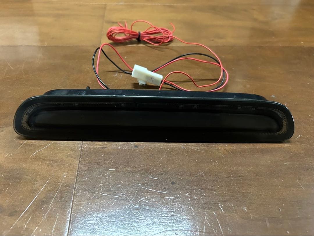 ハイエース200系　テールランプ　LEDハイマウントストップランプ　 2点セット