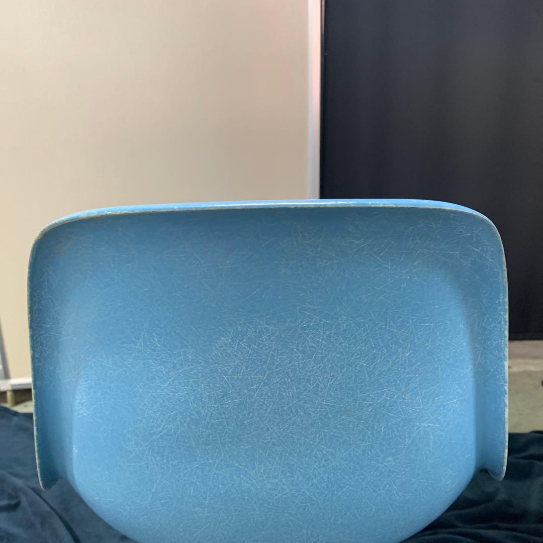 m100801m イームズ　モダニカ　サイドシェルチェア