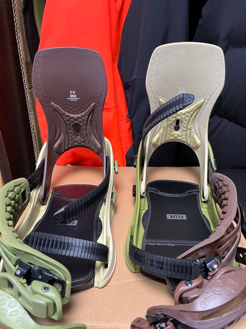 FLUX CV スノーボードビンディング Sサイズ