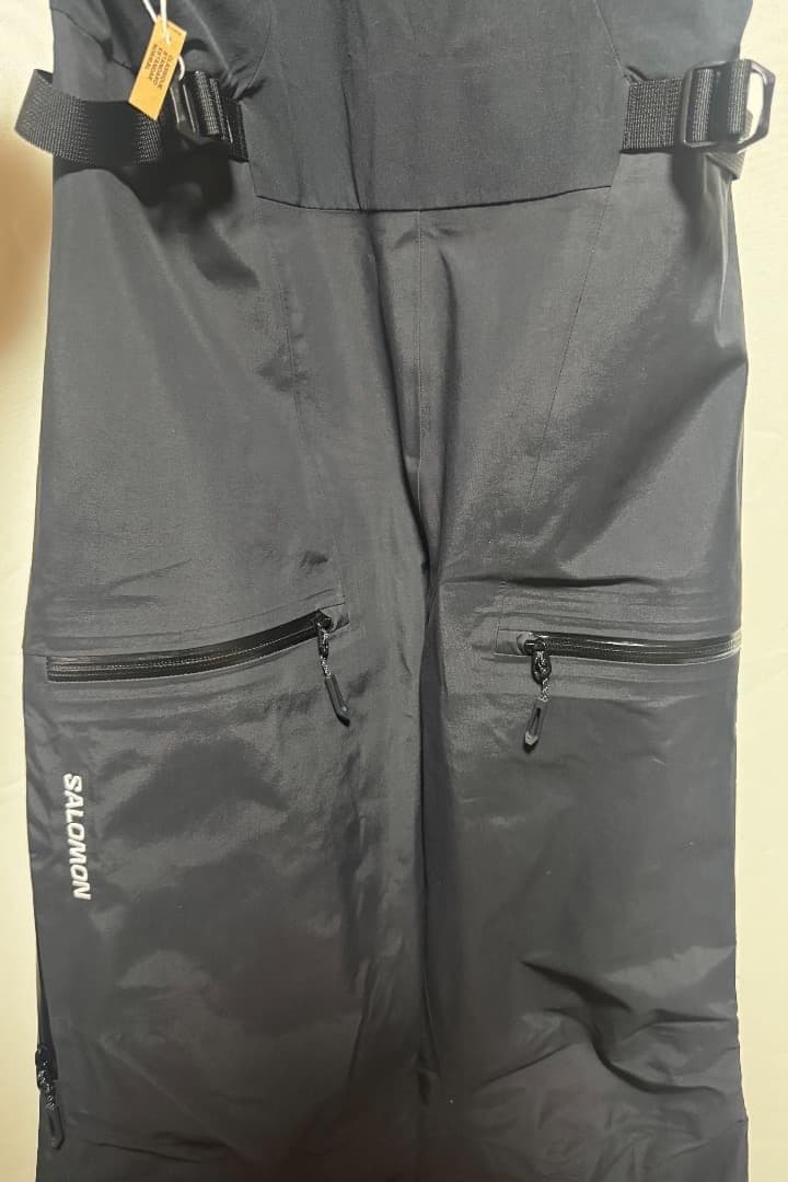 サロモン ABSOLUTE 3L レディース用　ビブシェルパンツ サイズS 新品