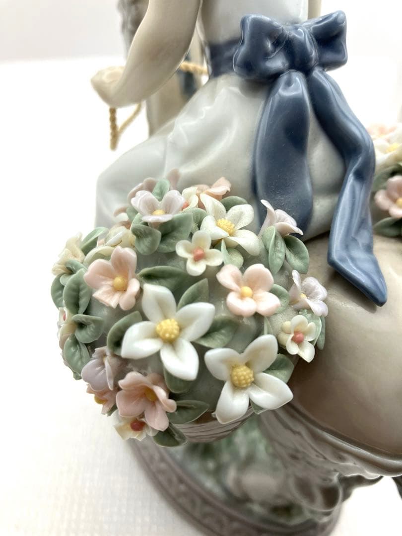 Lladro リヤドロ ロバに乗った少女　フィギュリン 置物